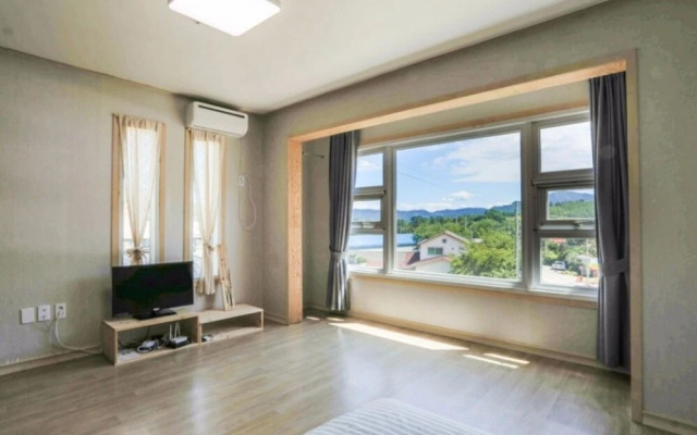 Gapyeong Ideungbyeong Pension