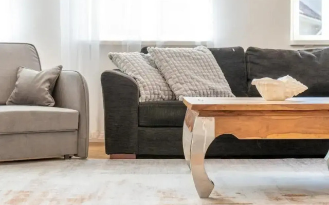 Luxury 2BD apartment in City Center