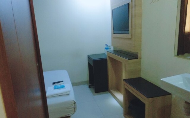 Ams Penthouse