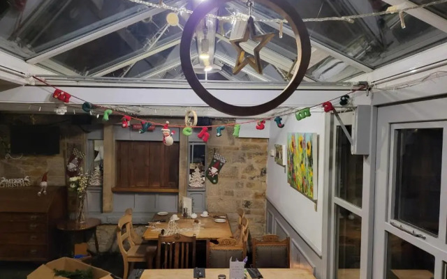 The Manifold Inn