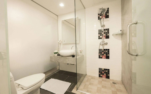 Armoni Patong Beach Hotel
