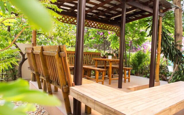 Jitthamas Residence