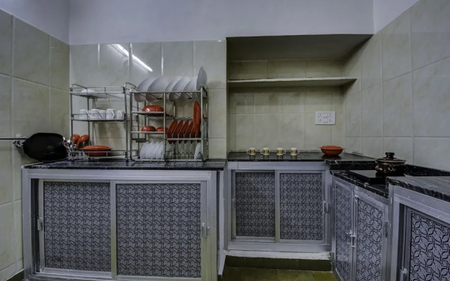 OYO 17340 Home Lively Stay Jawahar Nagar