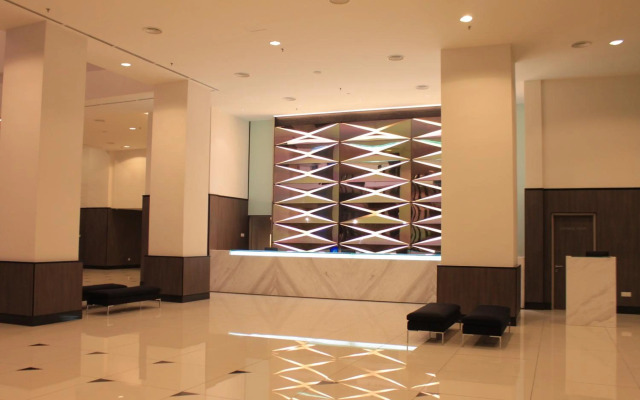 Grand Alora Hotel