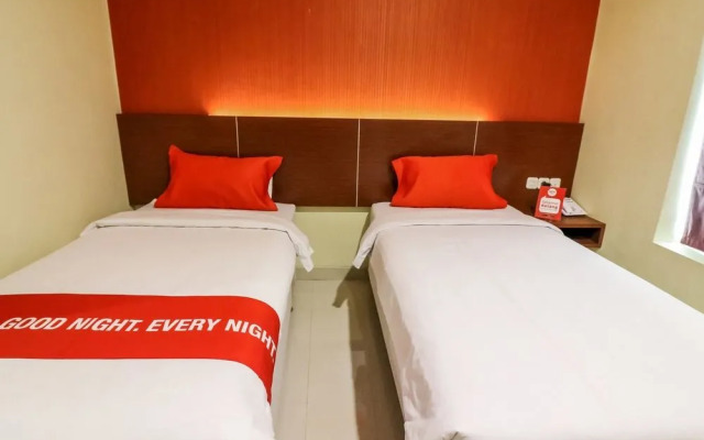 NIDA Rooms Racing Center Makassar