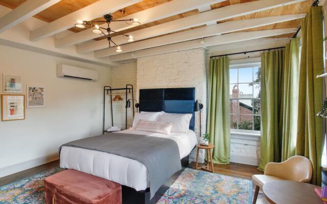 The Present Hotel