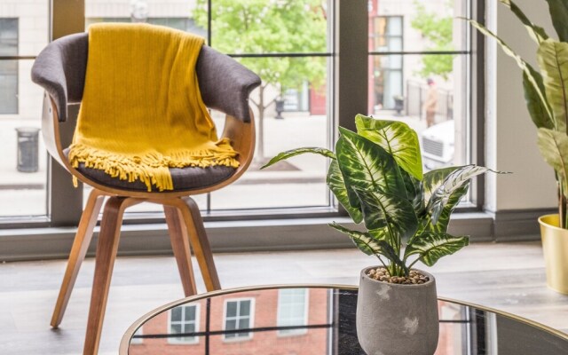 FRONTDESK LC Riversouth 205 Apts Downtown Columbus