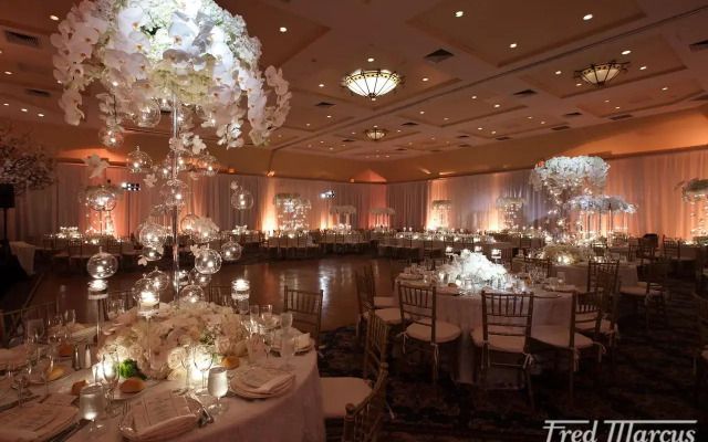 Tarrytown House Estate