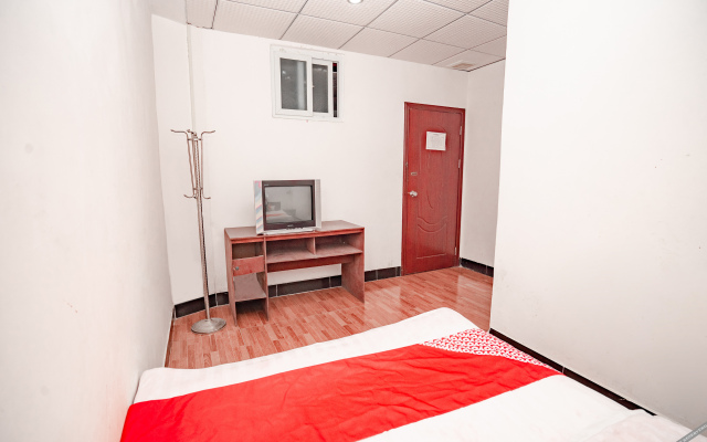 OYO Zhongshan Dali Hotel (Xingzhong Plaza)