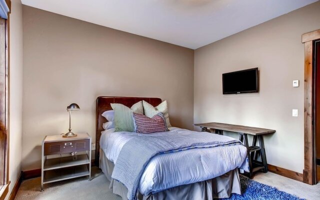 Morning Star Lodge by RedAwning