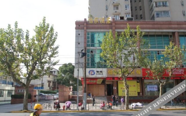 Yijia Business Hotel
