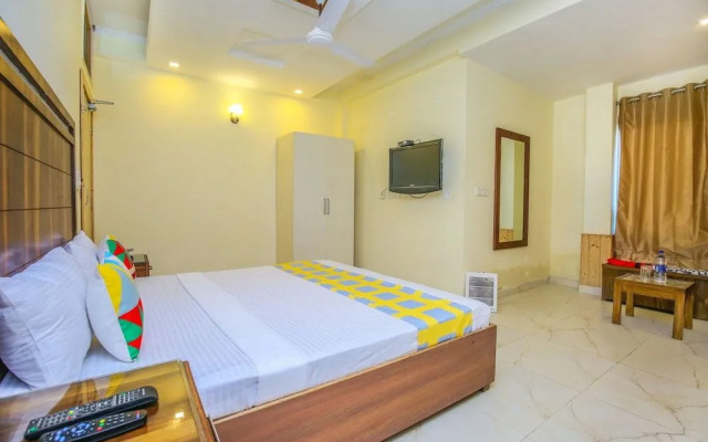 OYO 12186 Home Bright 3BHK Kasauli