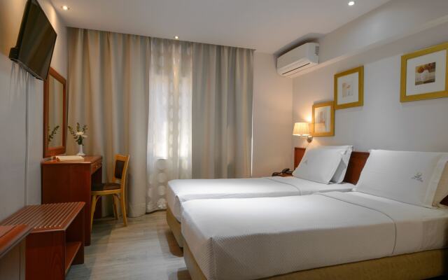 Piraeus City Hotel