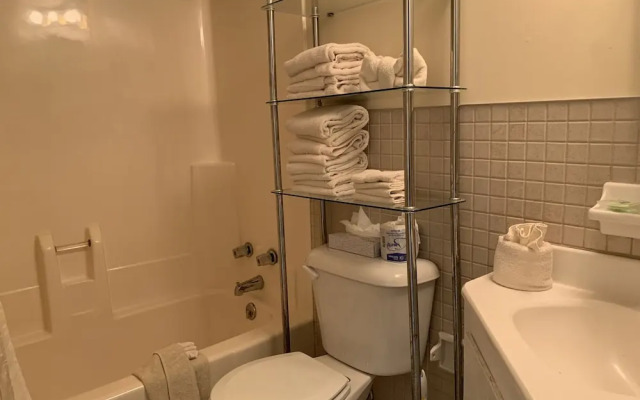 Oak Square Rentals