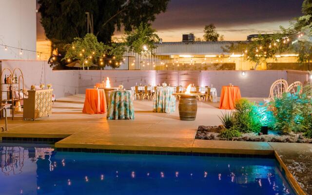 Crowne Plaza Phoenix Airport - PHX by IHG