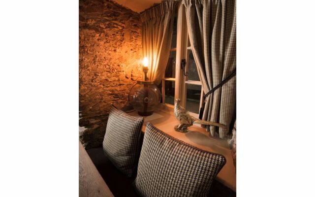 The Dolphin Inn