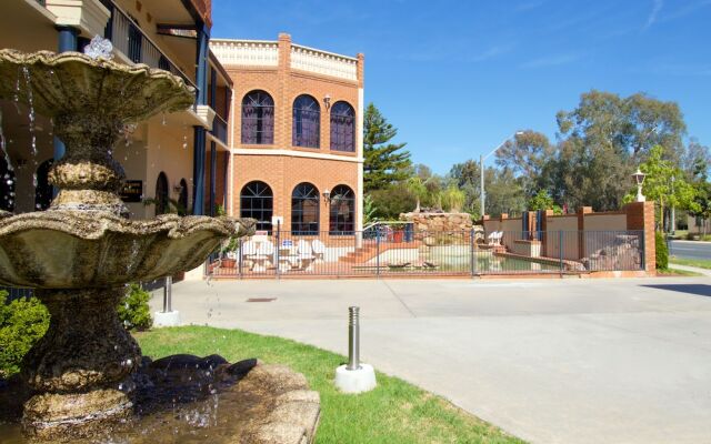 Albury Paddlesteamer Motel