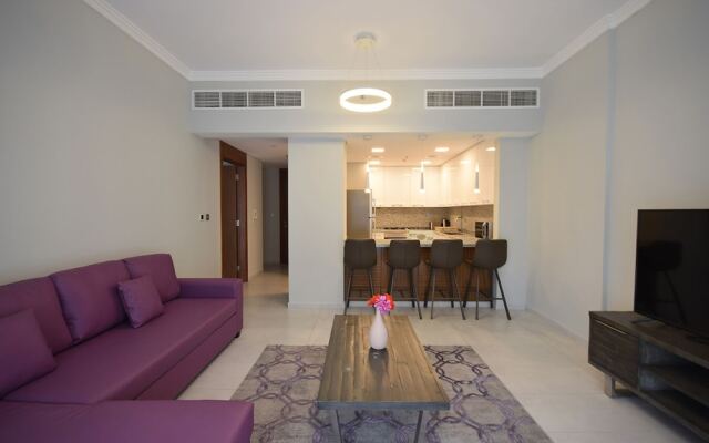 Key Host - Regent Court 14