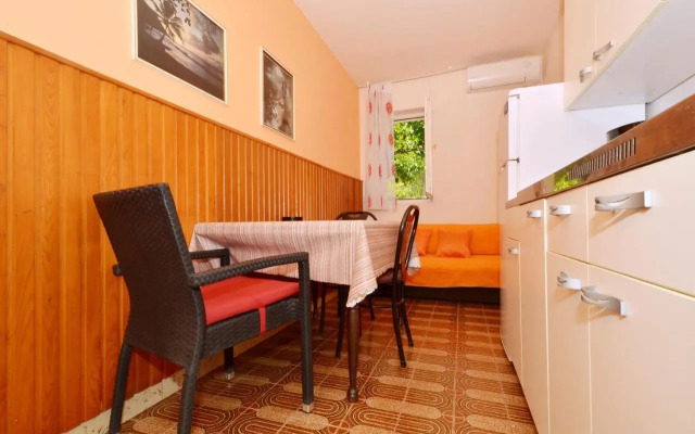Apartments by the sea Arbanija, Ciovo - 8651