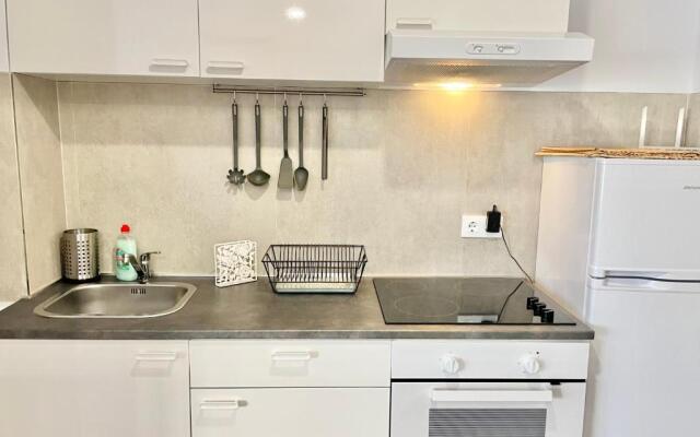 Arias Maldonado 250m of beach