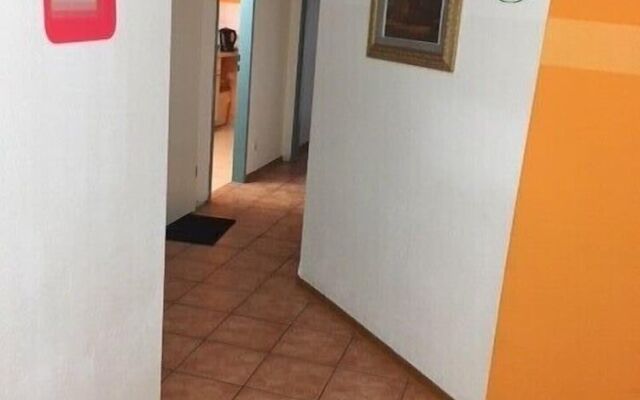 A & S Hostel Bonner Straße 9