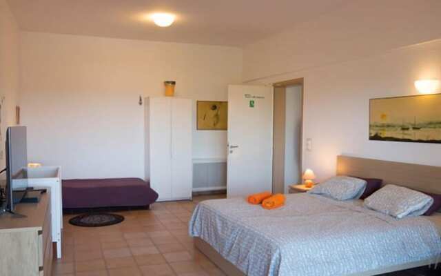 Wild Pear Villa