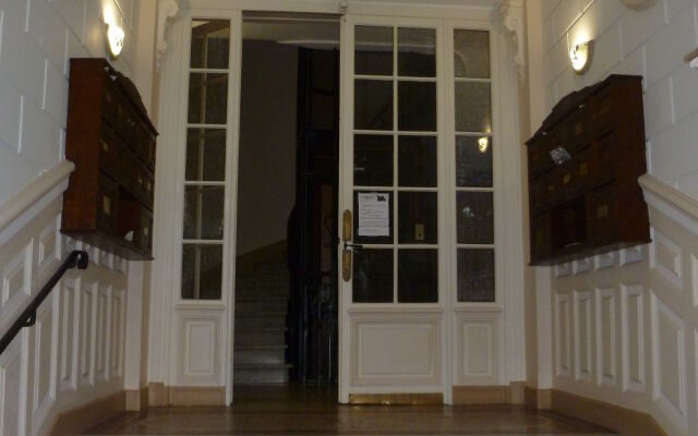 Hotel Victor Hugo