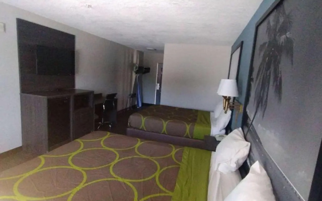 Super 8 Dania/fort Lauderdale