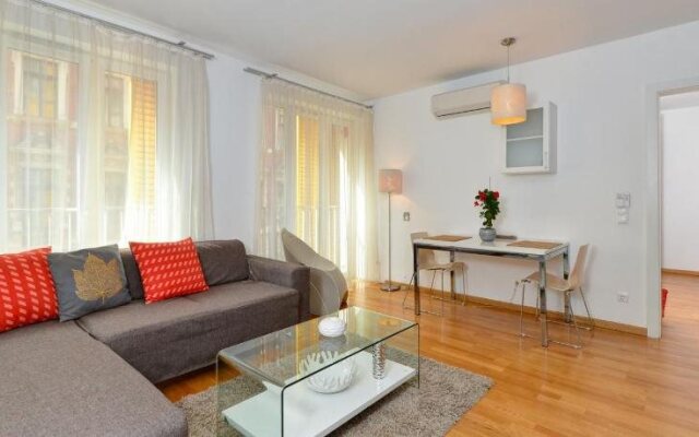 Diamond Apartments
