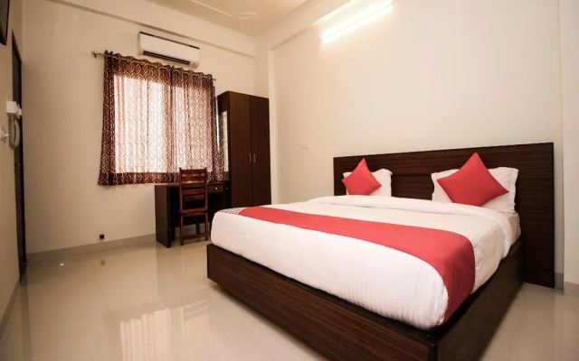 Hotel Mayra by OYO Rooms