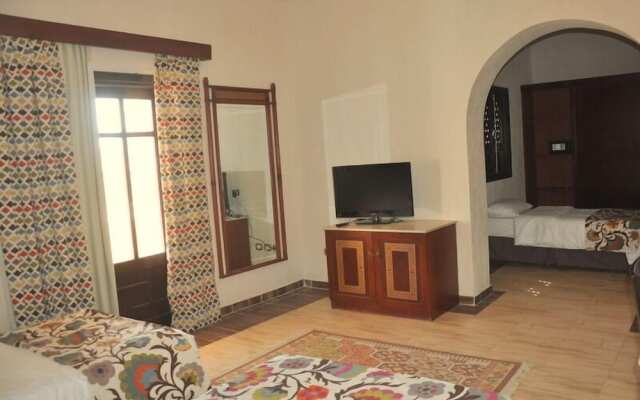 BeachSafari Resort