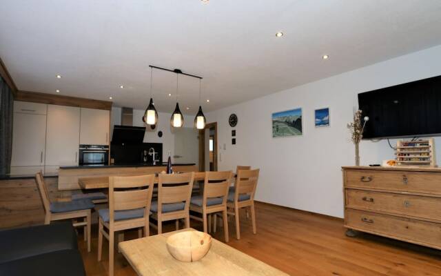 Beautiful Holiday Flat in Krimml Near Waterfalls