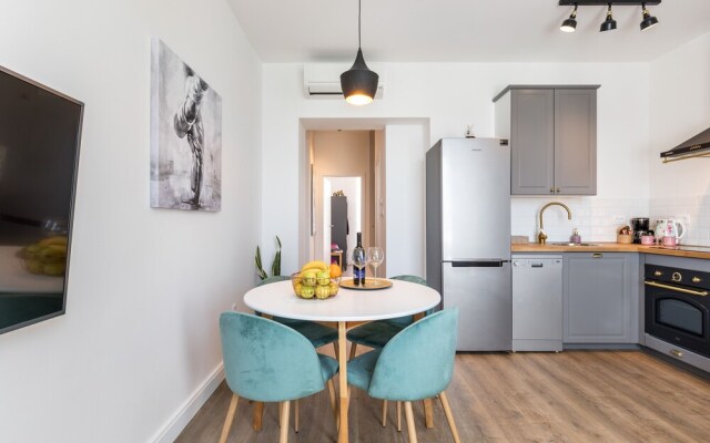 Romantic Apartment