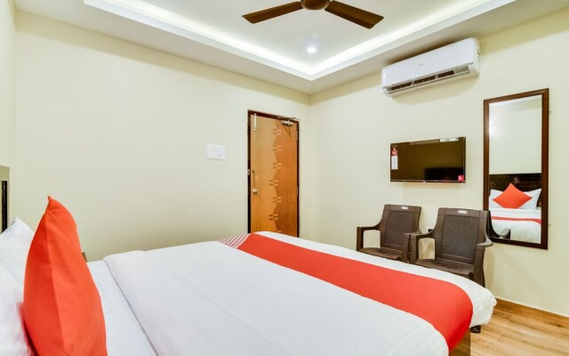 Raajas Grand by OYO Rooms