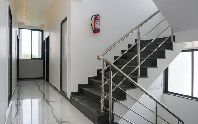 OYO 14437 Casa Fedora