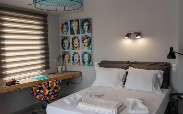 Acropolis Monastiraki Newly Renovated Apartment