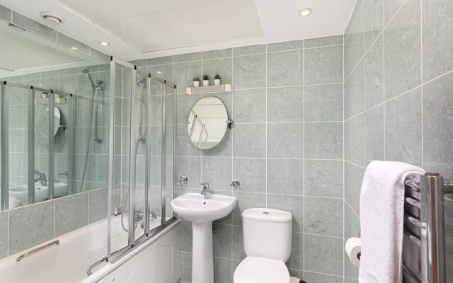 Skyvillion - Spacious 2bed W Balcony In Barnet