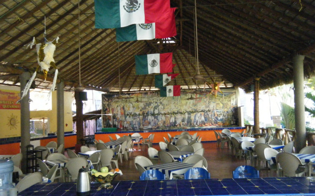 El Tropicano