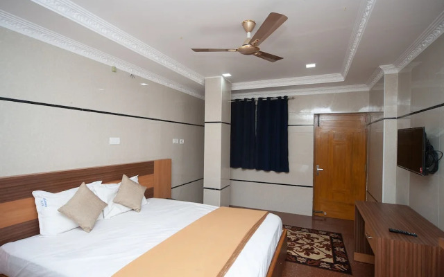 SPOT ON 30656 Sree Padma Residency