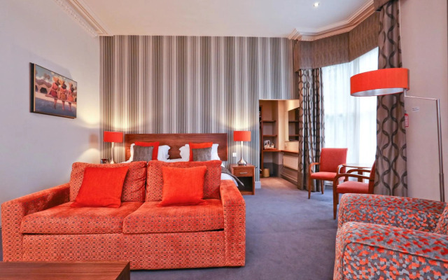 The Belmont Hotel