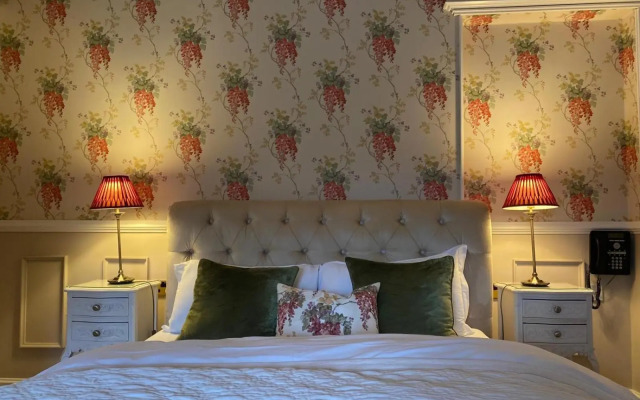 The Alexandra Court Hotel
