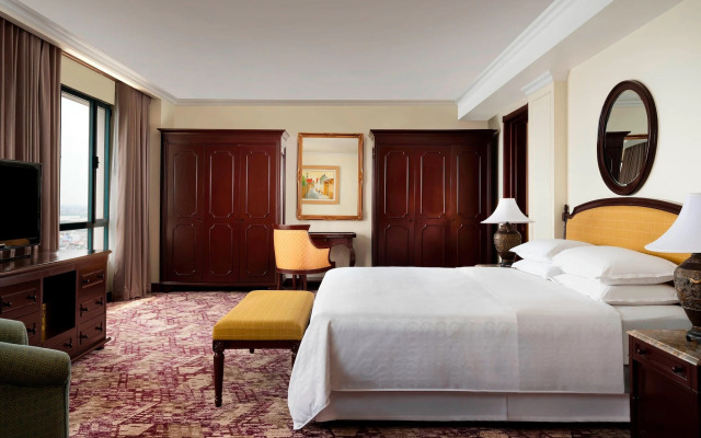 Sheraton Hanoi Hotel