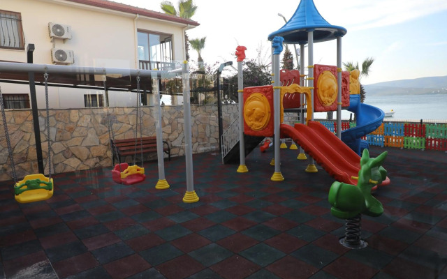 Roseira Mar-Inn Luxury