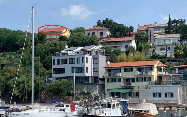 Beach Apartment Kostrena 2