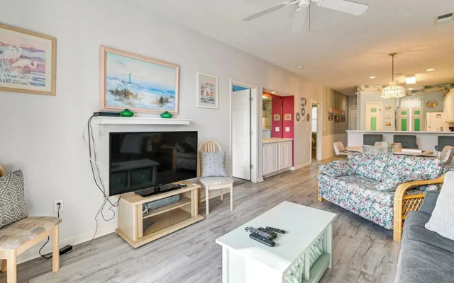 River Oaks 51-E Apartment