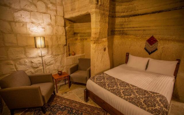 Zara Cave Hotel +10