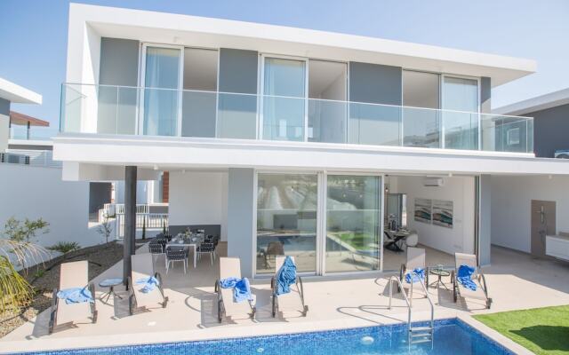 Villa Prol19, Beautiful 3bdr Protaras Villa With Pool, Close to Fig Tree Bay