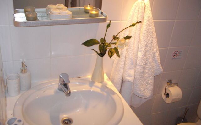 Sanidiamonds  APARTMENTS & STUDIOS