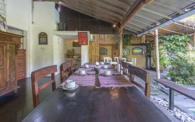Aqua Bali Villa