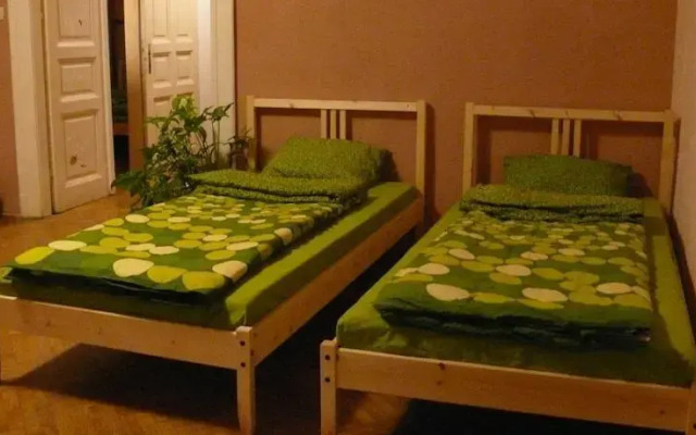 Be-at Home Apartment